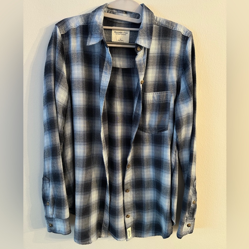 Abercrombie & Fitch Navy and White Plaid Shirt